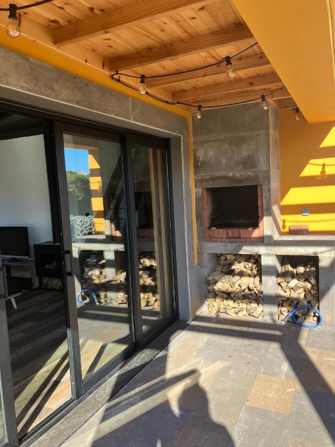Casa Da Vinha Escondida Al Biscoitos (Terceira)